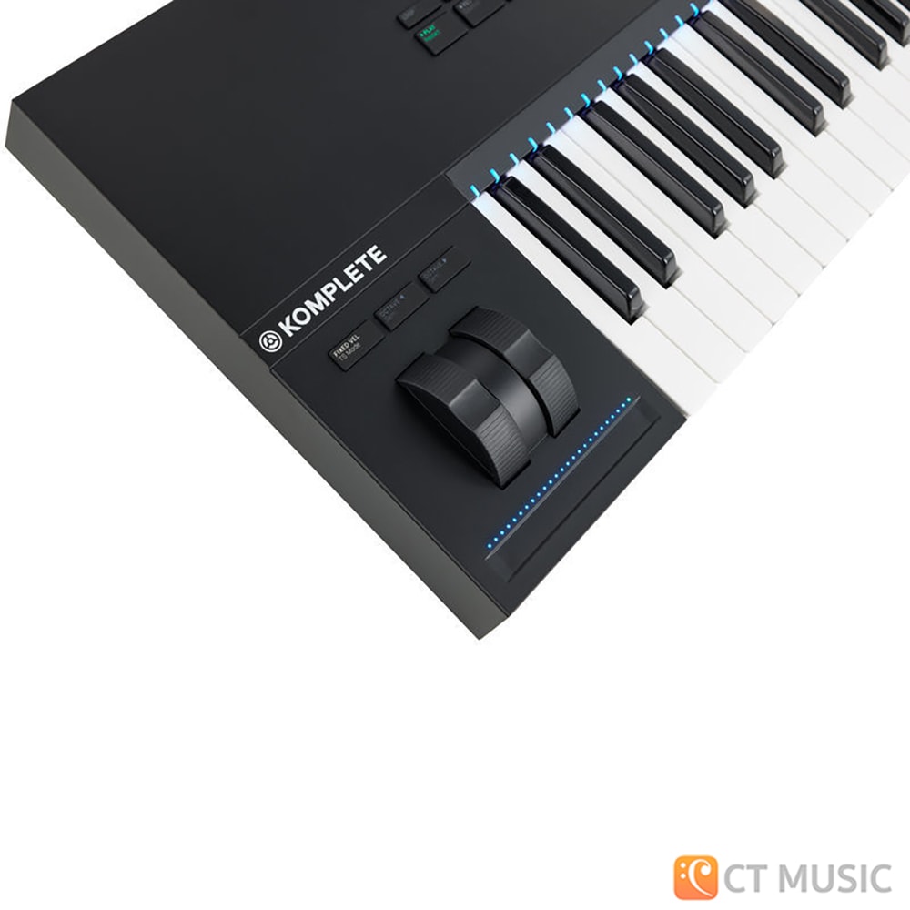 Native Instruments Komplete Kontrol S49 MK2 สต็อกแน่น พร้อม