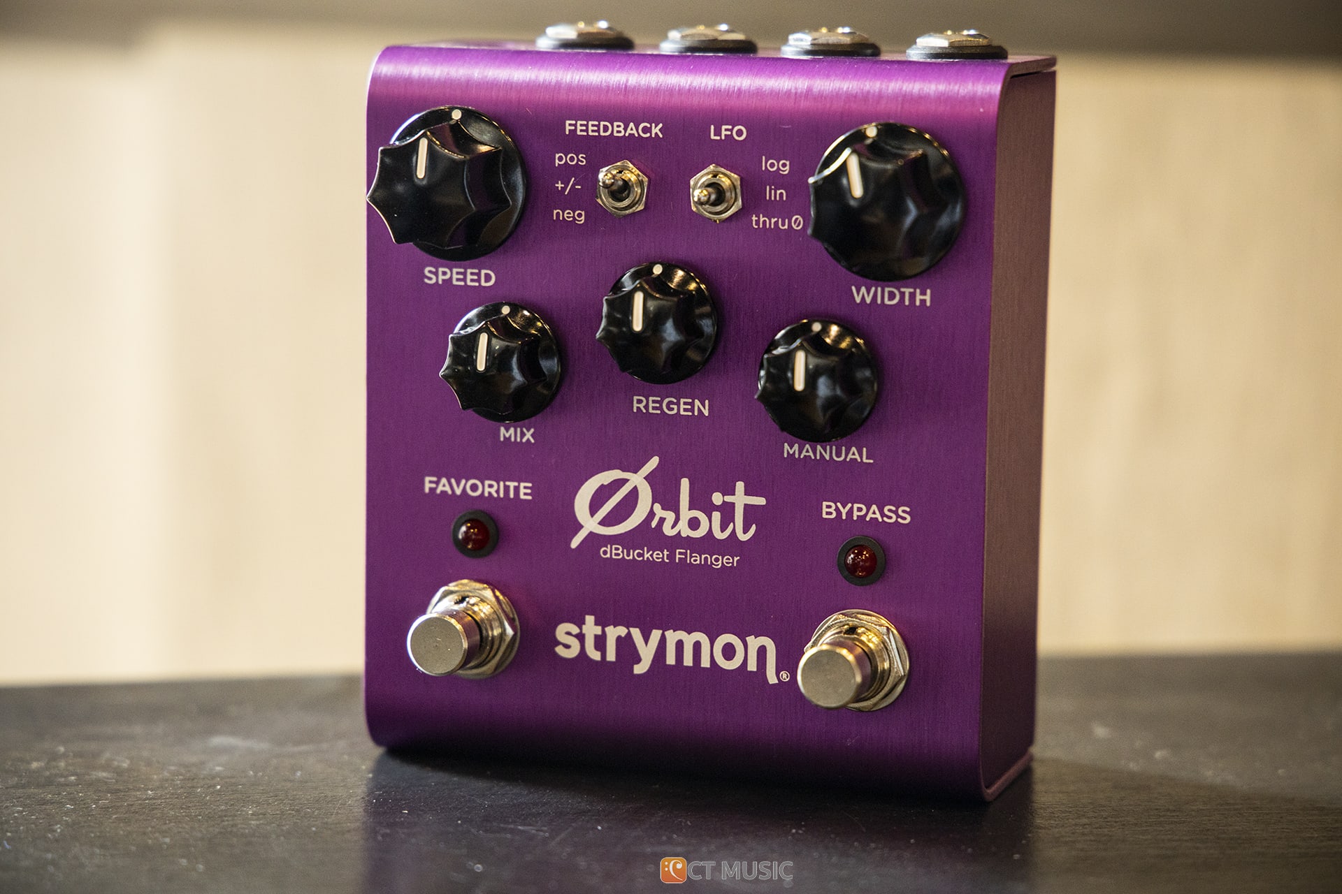 เอฟเฟคกีตาร์ Strymon Orbit dBucket Flanger สต็อกแน่น พร้อม