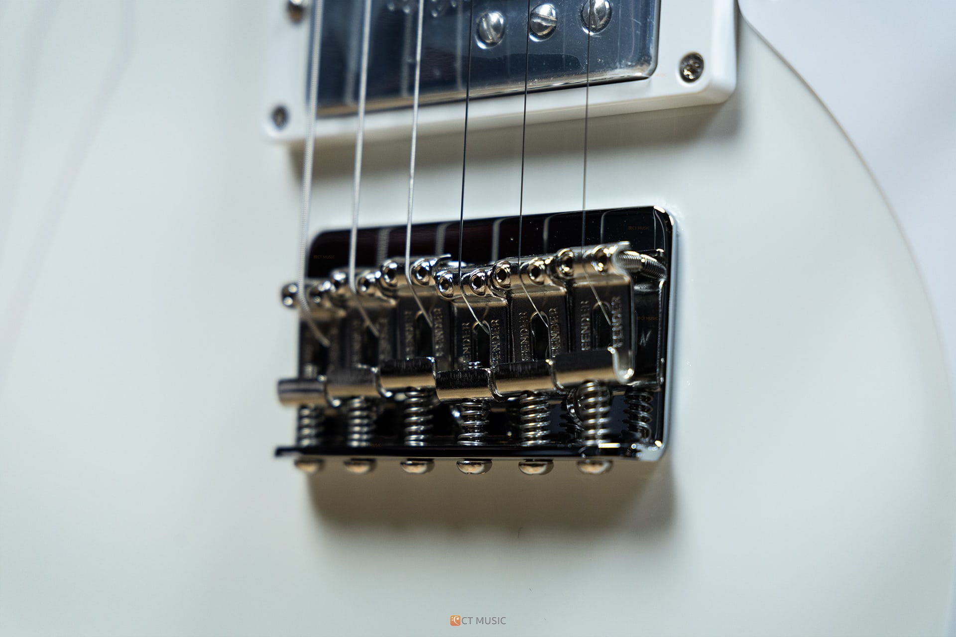 กีตาร์ไฟฟ้า Fender Silent Siren Telecaster สต็อกแน่น พร้อม กีตาร์ไฟฟ้า Fender Silent Siren Telecaster สต็อกแน่น พร้อม