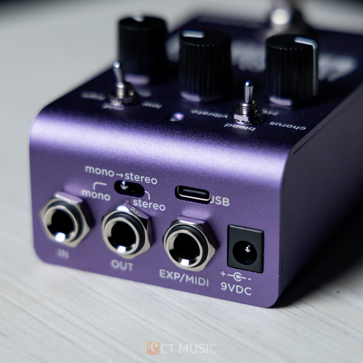 เอฟเฟคกีตาร์ Strymon UltraViolet Vintage Vibe สต็อกแน่น เอฟเฟคกีตาร์ Strymon UltraViolet Vintage Vibe สต็อกแน่น